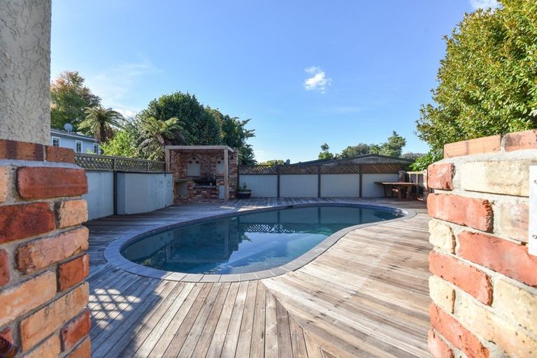 Photo of property in 27 Sophia Street, Glenholme, Rotorua, 3010