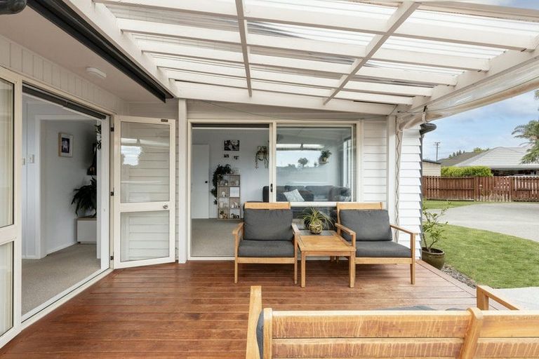 Photo of property in 6 Grantleigh Way, Pyes Pa, Tauranga, 3112