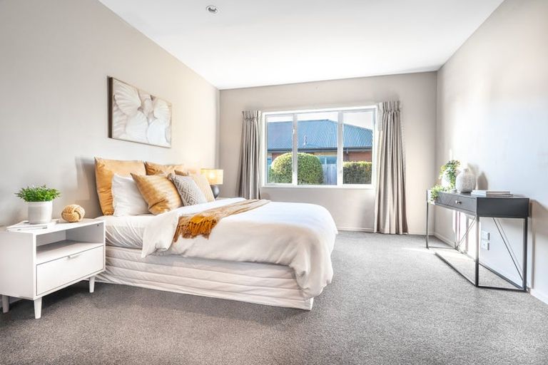 Photo of property in 35 Colligan Street, Upper Riccarton, Christchurch, 8041