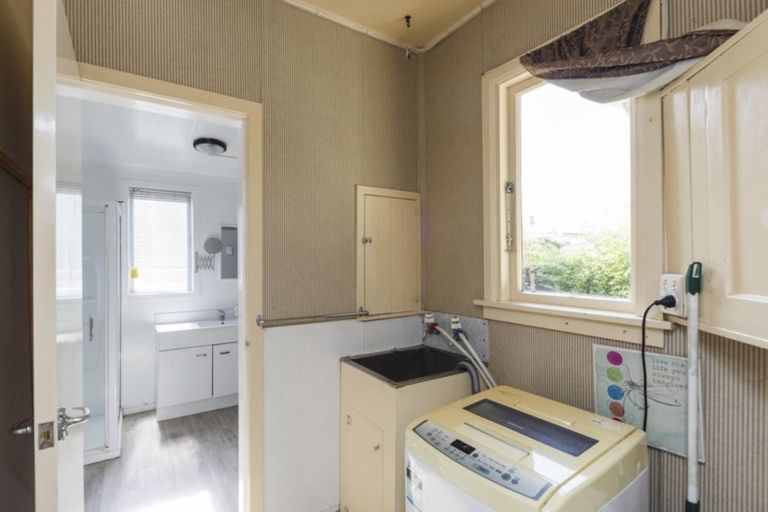 Photo of property in 127 Linton Street, West End, Palmerston North, 4410