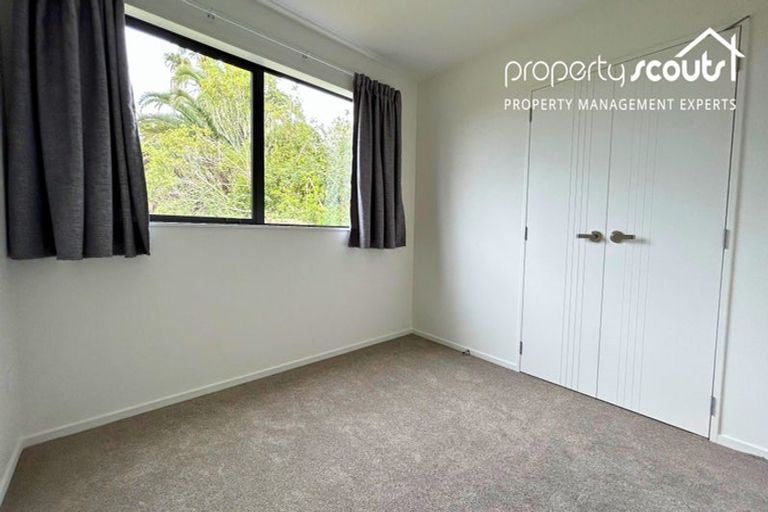 Photo of property in 3/116 Colwill Road, Massey, Auckland, 0614