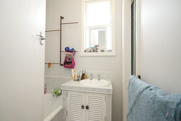 Photo of property in 34 Long Melford Road, Awapuni, Palmerston North, 4412