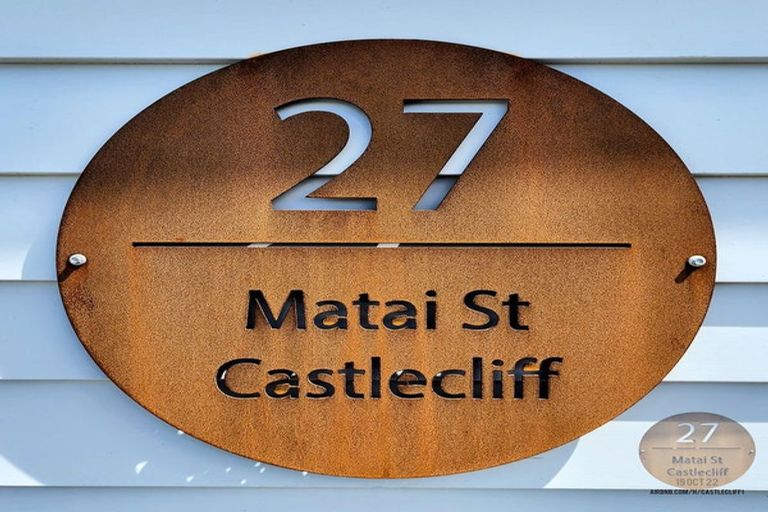 Photo of property in 27 Matai Street, Castlecliff, Wanganui, 4501