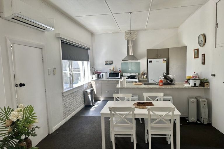 Photo of property in 43 Surrey Street, Caversham, Dunedin, 9012