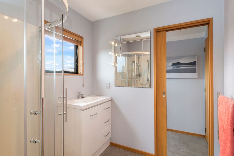 Photo of property in 10 Netherby Lane, Shirley, Christchurch, 8061