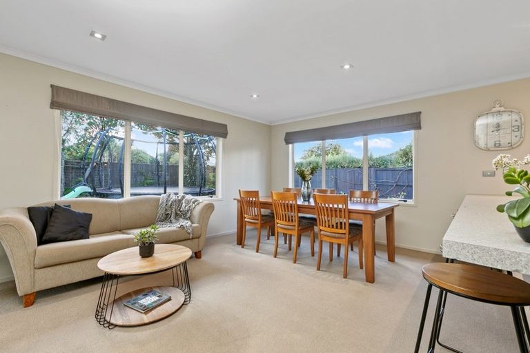 Photo of property in 25 Glenmonarch Place, Pyes Pa, Tauranga, 3112