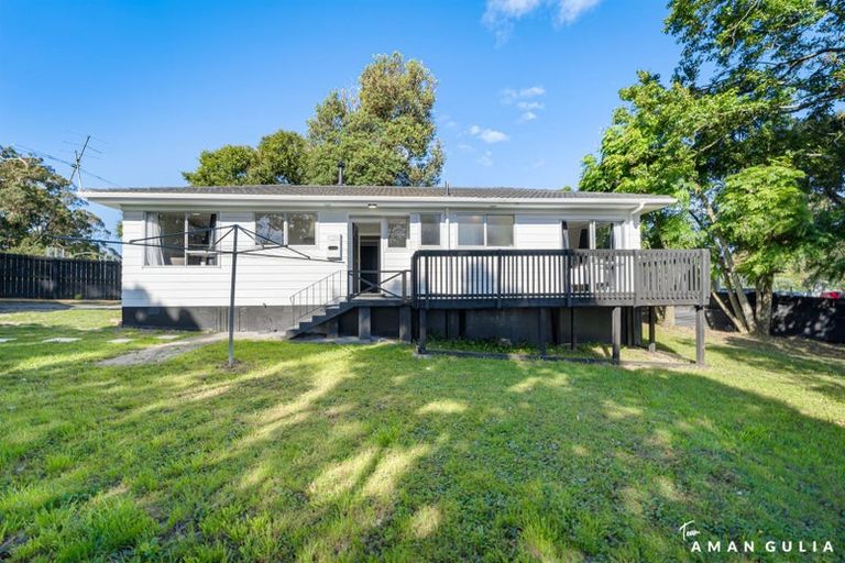 Photo of property in 30 Hyperion Drive, Randwick Park, Auckland, 2105