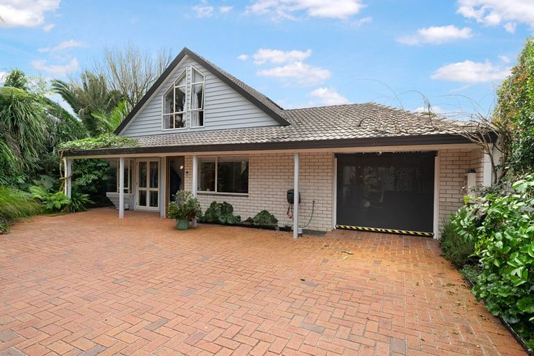 Photo of property in 2/18a Clayburn Road, Glen Eden, Auckland, 0602