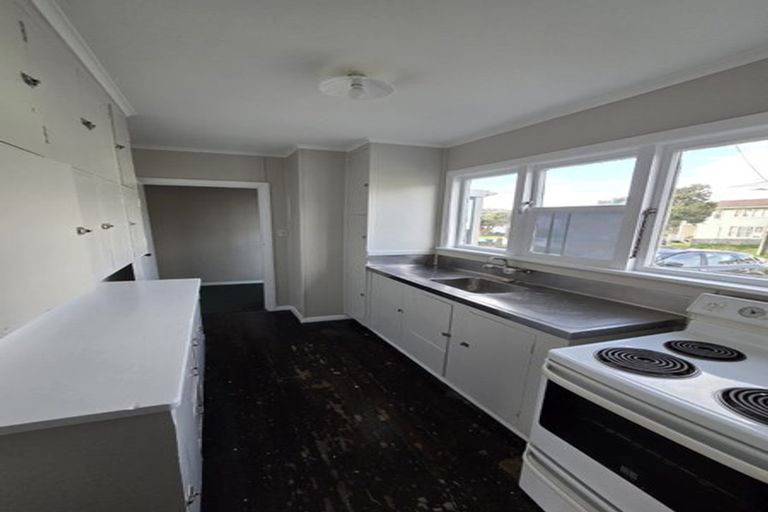 Photo of property in 34-40 Cheshire Street, Cannons Creek, Porirua, 5024