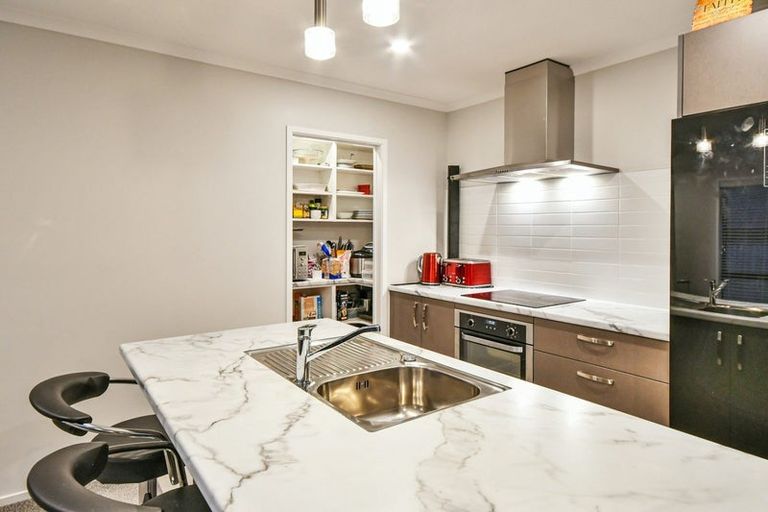 Photo of property in 82 Harriet Johnston Drive, Pokeno, 2402