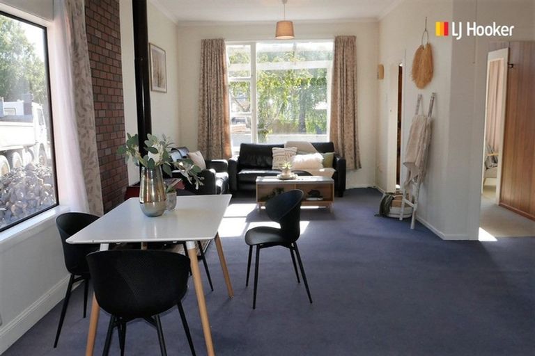 Photo of property in 1 Tiverton Street, Palmerston, 9430