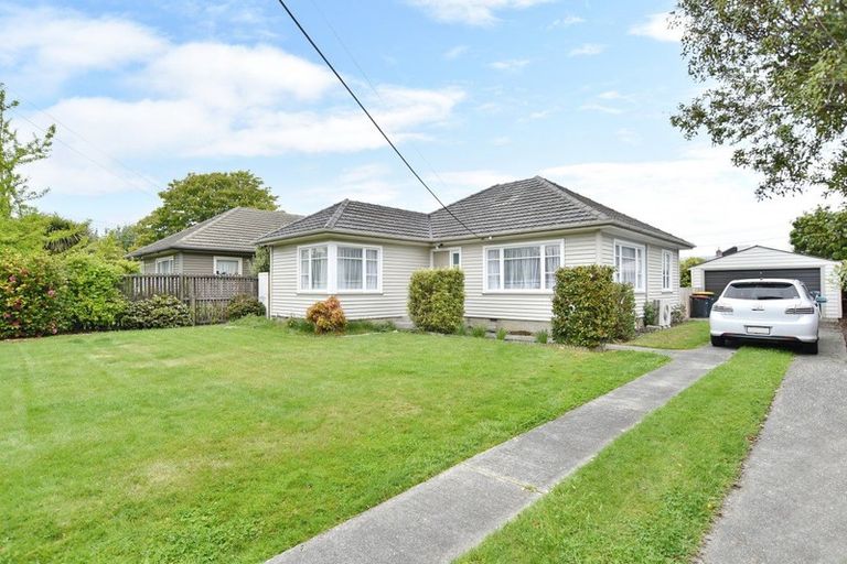 Photo of property in 51 Glenfield Crescent, Mairehau, Christchurch, 8052