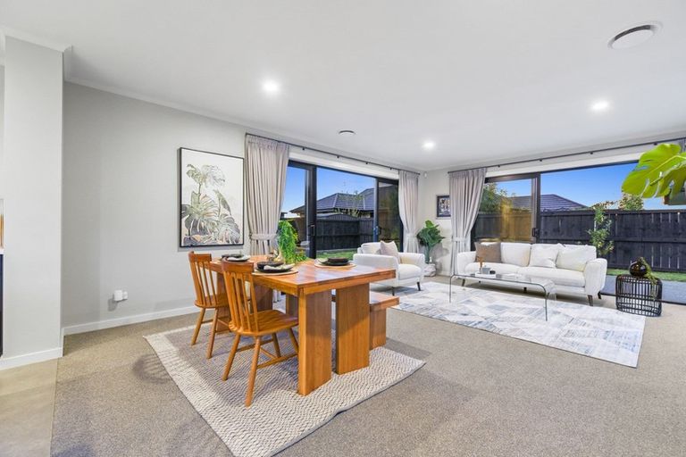 Photo of property in 77 Roy Hilton Drive, Flagstaff, Hamilton, 3210