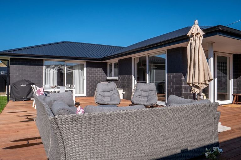 Photo of property in 46 Stratford Drive, Mount Pisa, Cromwell, 9383