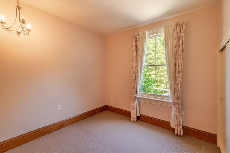 Photo of property in 71 Rue Balguerie, Akaroa, 7520