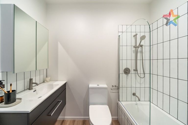 Photo of property in 45 Pipi Place, Levin, 5510