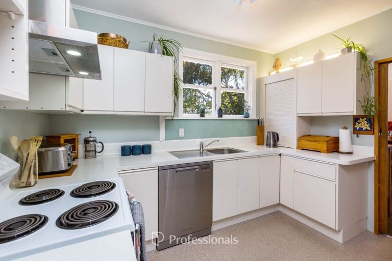 Photo of property in 58 Heretaunga Square, Silverstream, Upper Hutt, 5019