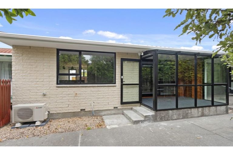 Photo of property in 3/738 Ferry Road, Woolston, Christchurch, 8023