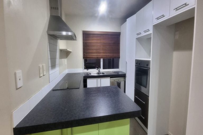 Photo of property in 10 Laurel Oak Drive, Schnapper Rock, Auckland, 0632