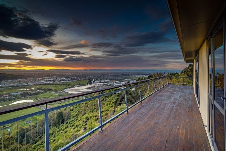 Photo of property in 184 Major Hornbrook Road, Mount Pleasant, Christchurch, 8081