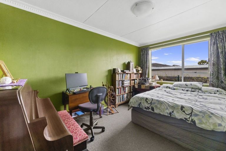 Photo of property in 16a Royal Crescent, Saint Kilda, Dunedin, 9012