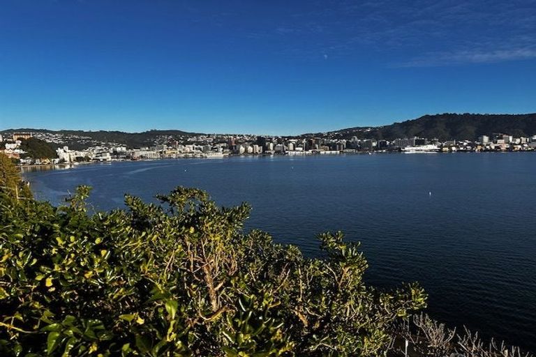 Photo of property in 5 Lindum Terrace, Roseneath, Wellington, 6011