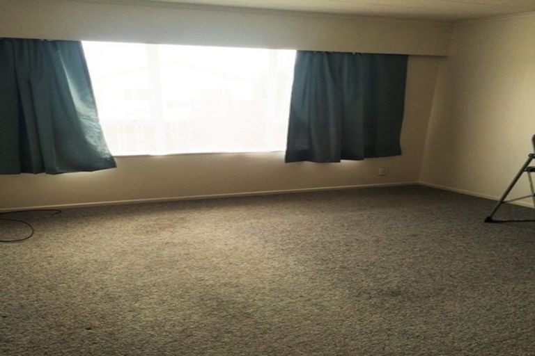 Photo of property in 3d Benzie Avenue, Wallaceville, Upper Hutt, 5018