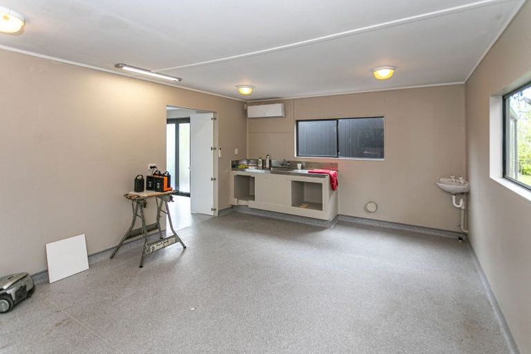 Photo of property in 52 Woods Road South, Colville, Coromandel, 3584