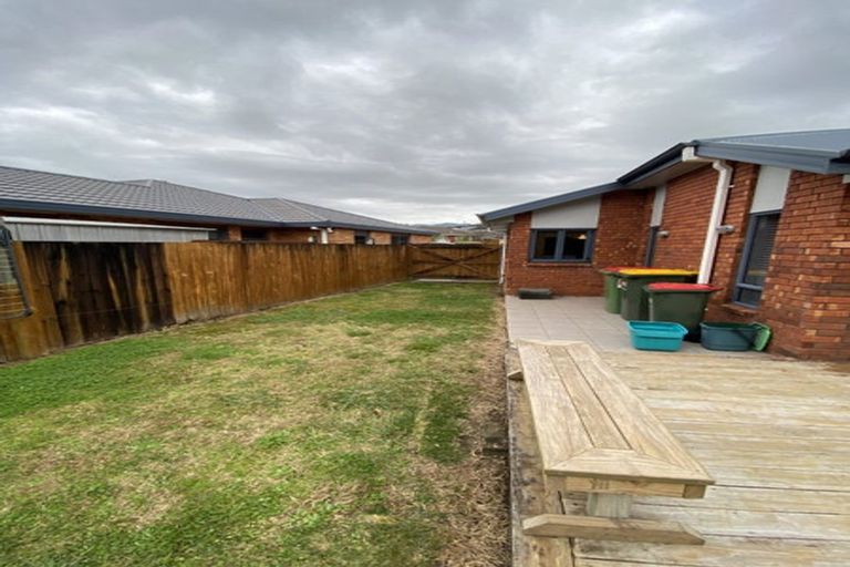 Photo of property in 13 Everton Place, Grandview Heights, Hamilton, 3200