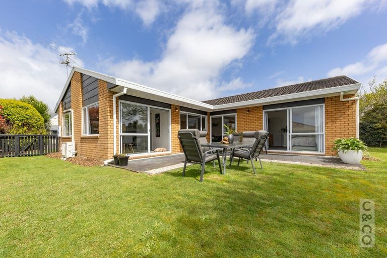 Photo of property in 27 Merlot Heights, Huapai, Kumeu, 0810