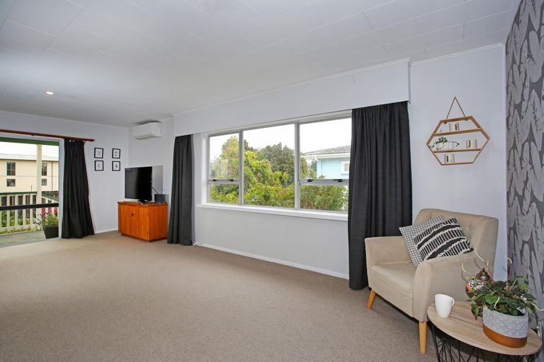 Photo of property in 6 Selby Street, Pokeno, 2402