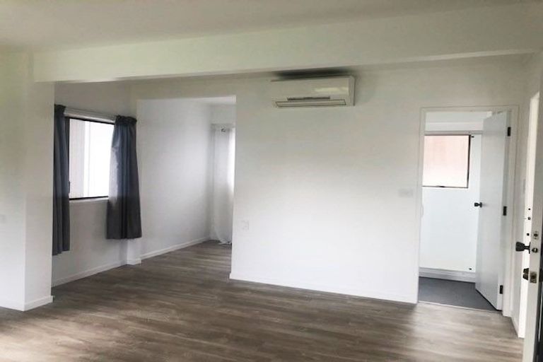 Photo of property in 2/41 Francis Street, Hauraki, Auckland, 0622