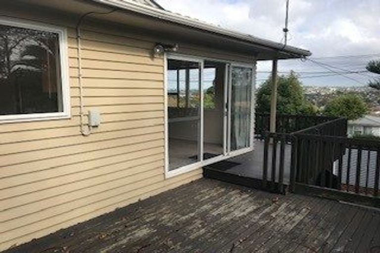 Photo of property in 1/22 William Souter Street, Forrest Hill, Auckland, 0620