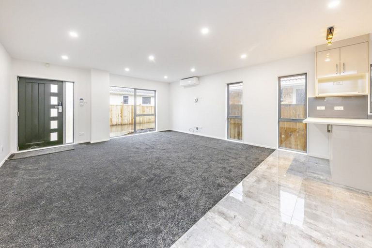 Photo of property in 28a Fernaig Street, Papakura, 2110