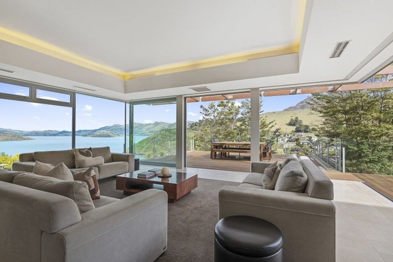 Photo of property in 56 Governors Bay Road, Cass Bay, Lyttelton, 8971