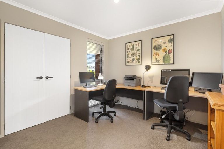 Photo of property in 119 Penetaka Heights, Pyes Pa, Tauranga, 3112