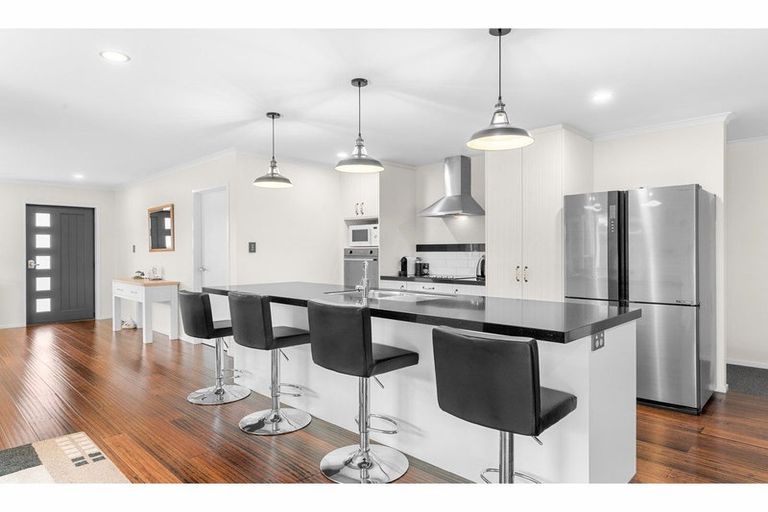 Photo of property in 50 Kedge Drive, Mangawhai, 0505