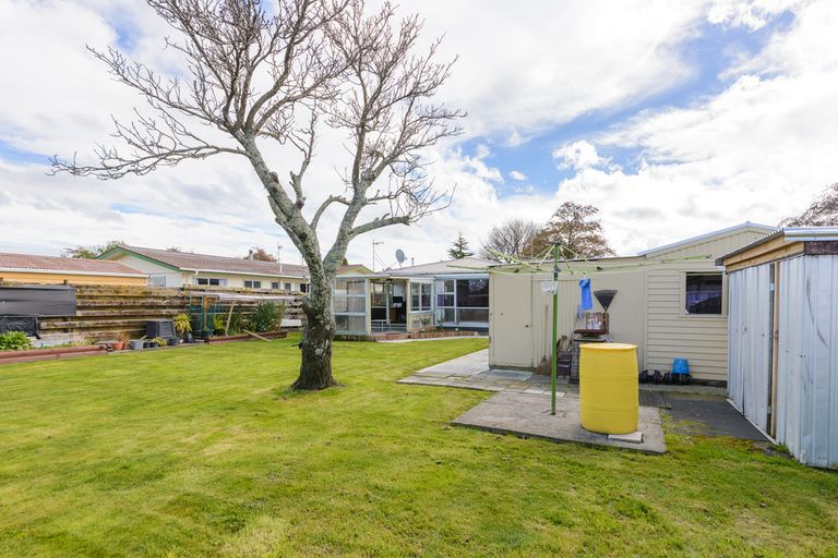 Photo of property in 113 Apollo Parade, Milson, Palmerston North, 4414