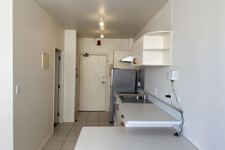 Photo of property in Regency Apartments, 3b/49 Manners Street, Te Aro, Wellington, 6011