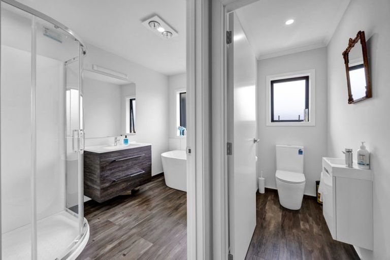 Photo of property in 4 Bianca Crescent, Stratford, 4332