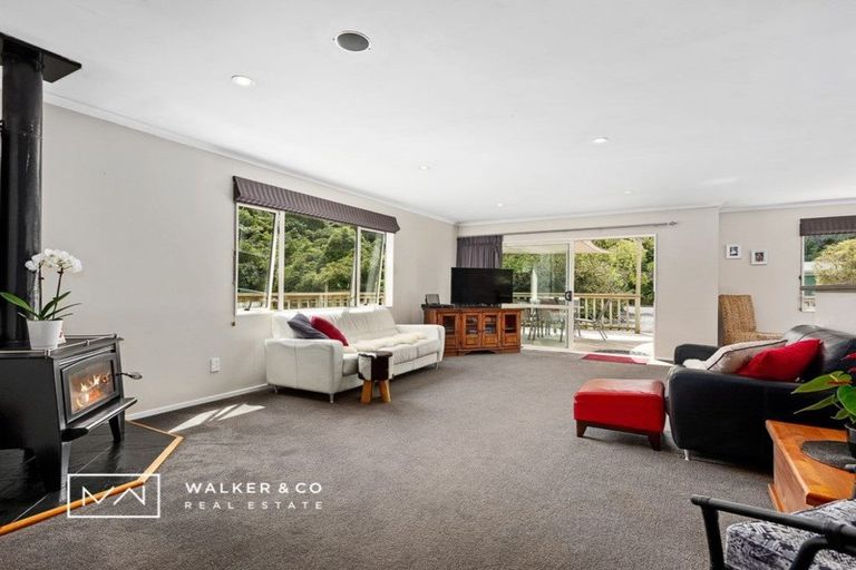 Photo of property in 120 Moonshine Hill Road, Moonshine Valley, Upper Hutt, 5371