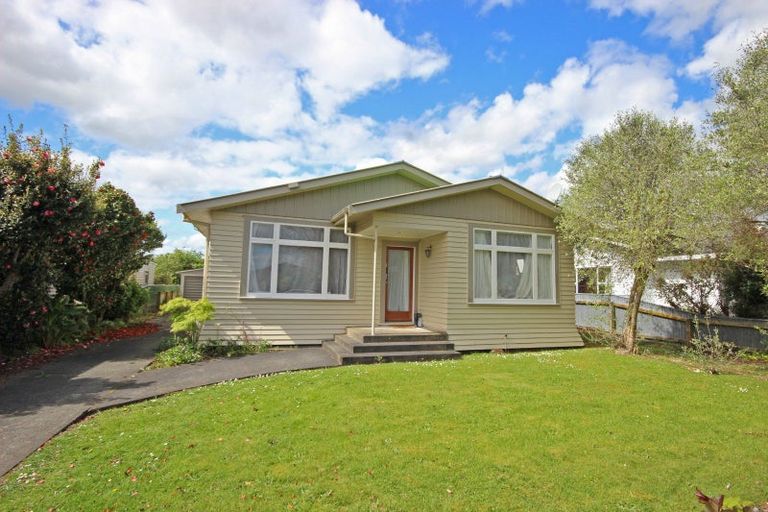 Photo of property in 39 South Street, West End, Palmerston North, 4410