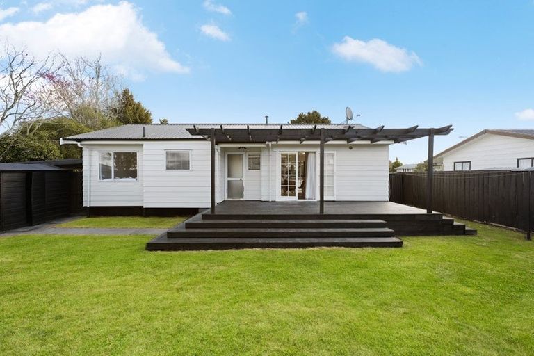 Photo of property in 15 Reeves Close, Fairview Downs, Hamilton, 3214