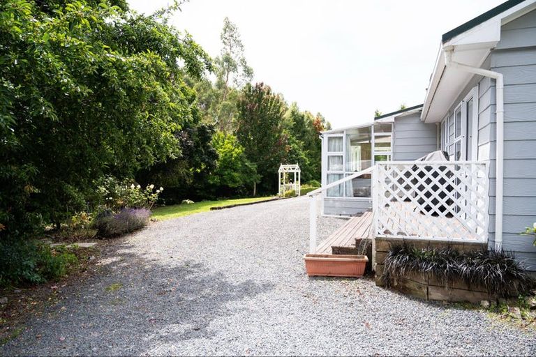 Photo of property in 1 Fisher Road, Kakapuaka, Balclutha, 9273