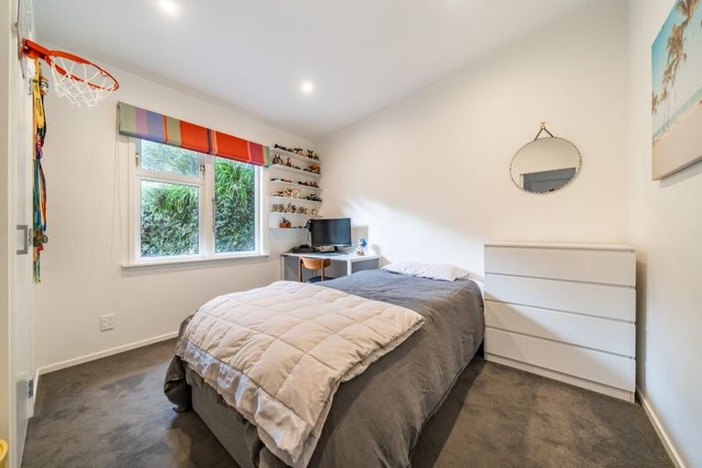 Photo of property in 42 Lohia Street, Khandallah, Wellington, 6035