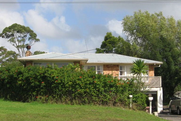 Photo of property in 506 Swanson Road, Ranui, Auckland, 0612