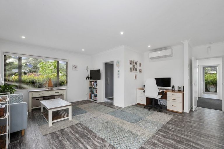 Photo of property in 8 Nursery Lane, Kinloch, Taupo, 3377