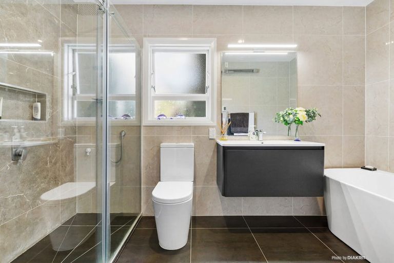 Photo of property in 1 Sim Street, Johnsonville, Wellington, 6037