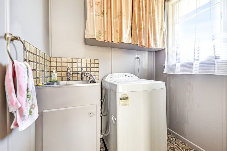 Photo of property in 22 Glenview Terrace, Glenview, Hamilton, 3206