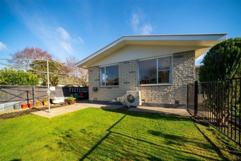Photo of property in 2/28 Earl Street, Hillsborough, Christchurch, 8022